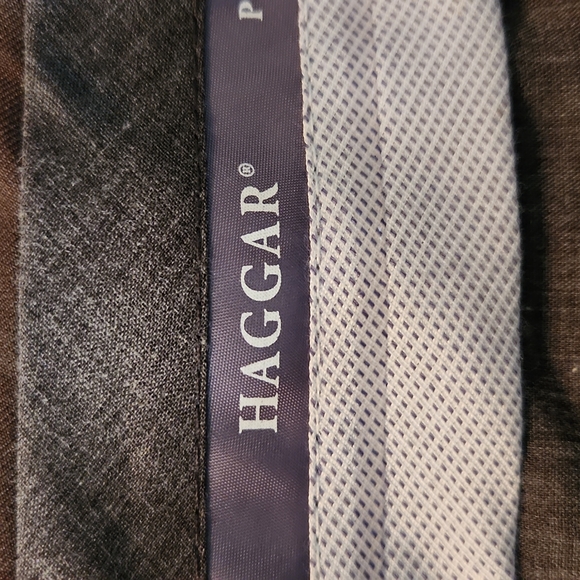 Haggar Mens Premium Comfort Dress Pants Classic Fit Taupe Brown UNHEMMED 34 x 30 - Picture 10 of 13